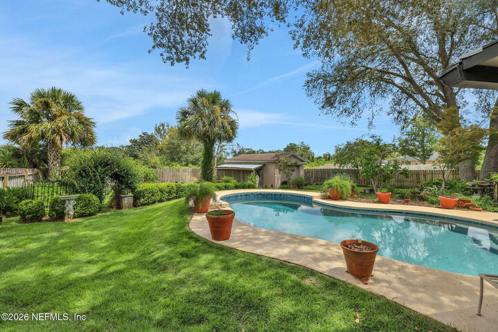 Property Photo: 511 Rockwood Court FL 32065