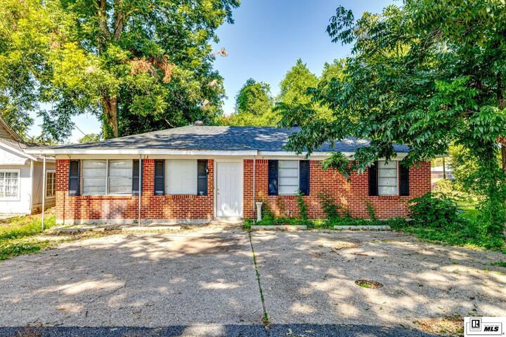 Property Photo:  108 King Street  LA 71203 