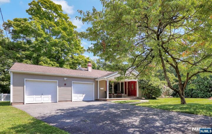 Property Photo:  8 Libby Avenue  NJ 07444 