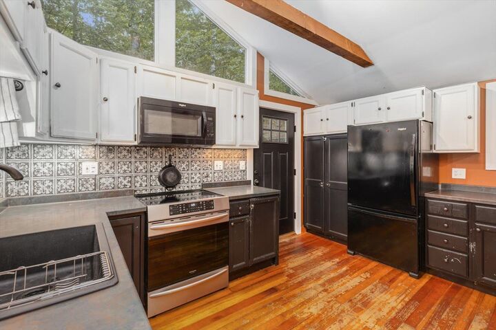 Property Photo: 48 Cross Road NH 03457