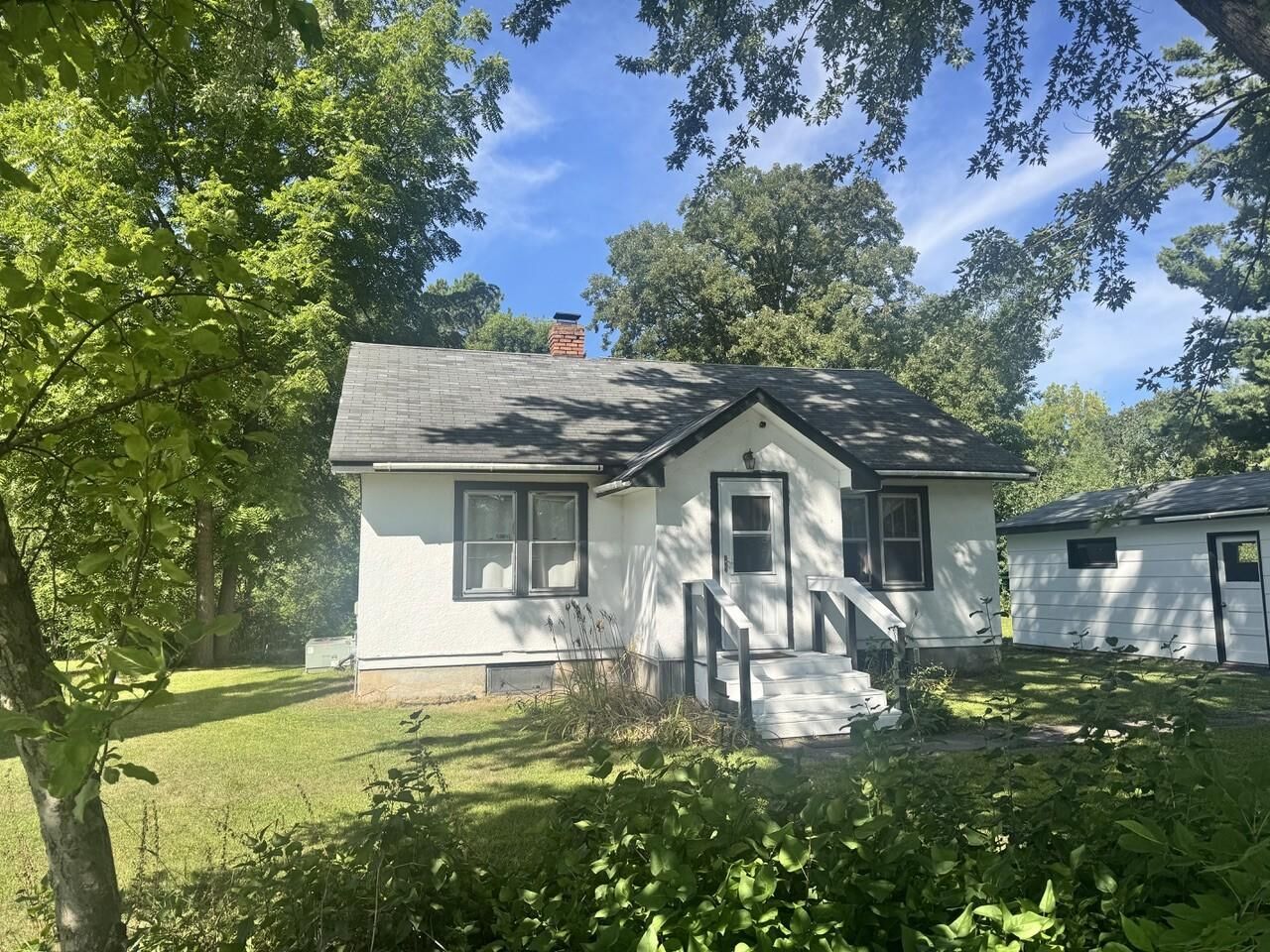 Property Photo:  317 Pine Street S  MN 56359 