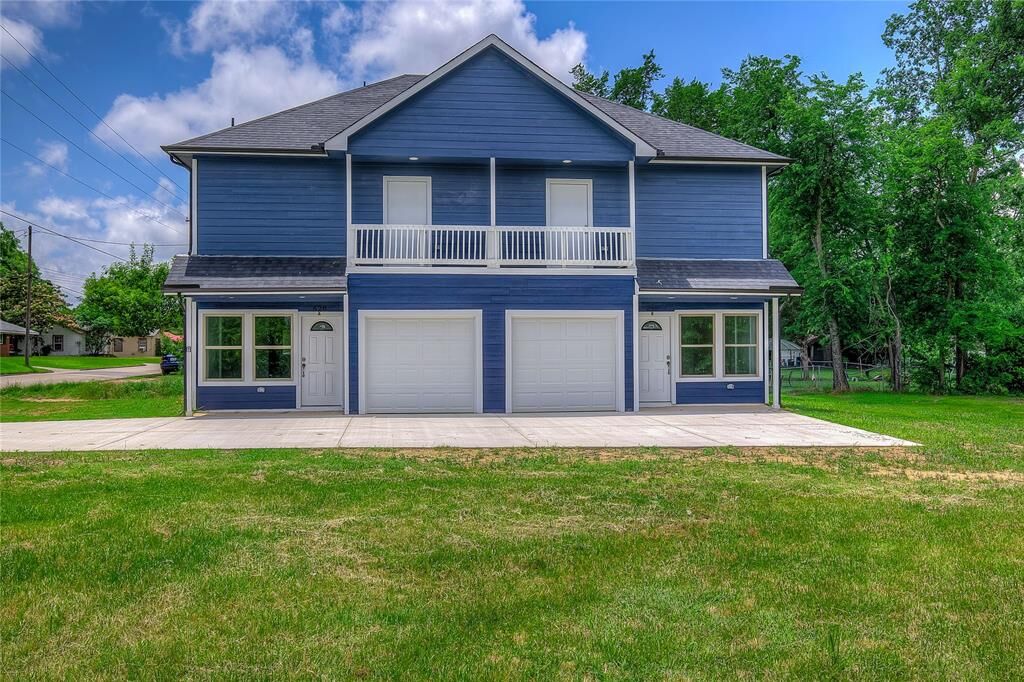 Property Photo:  620 Whitworth Street  TX 75482 