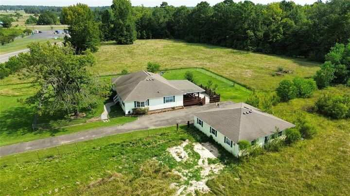 Property Photo: 5905 Highway 175 LA 71027