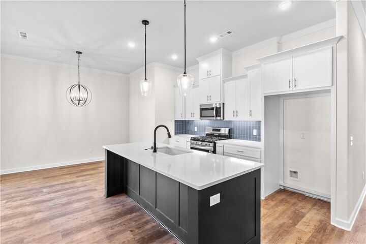 Property Photo:  2124 Porter Street  AR 72751 