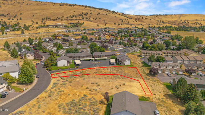 Property Photo:  0 N Hills Drive 904145  OR 97603 