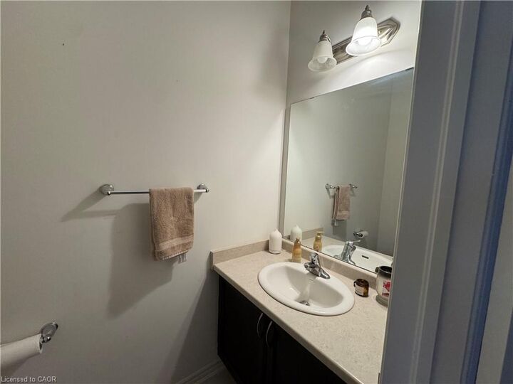 Property Photo:  173 Flagg Avenue  ON N3L 0K5 