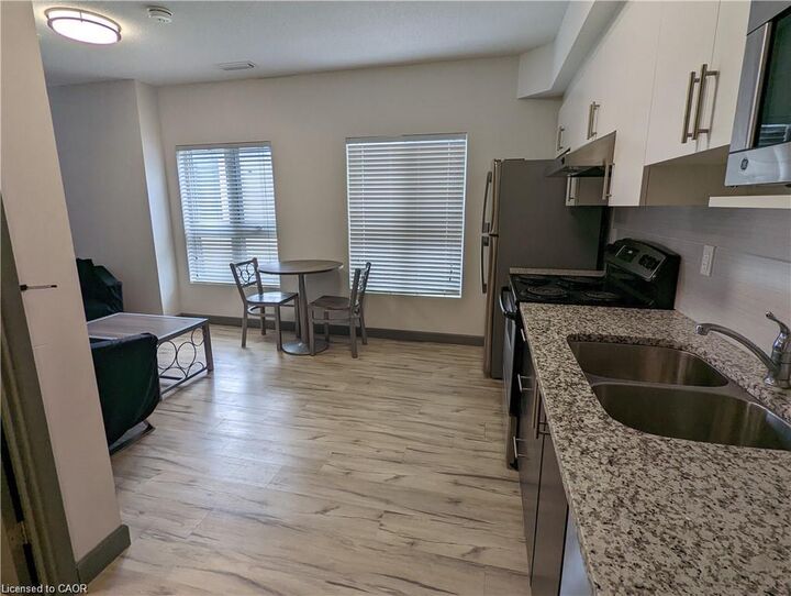 Property Photo:  258 B Sunview Street 263  ON N2L 3V9 