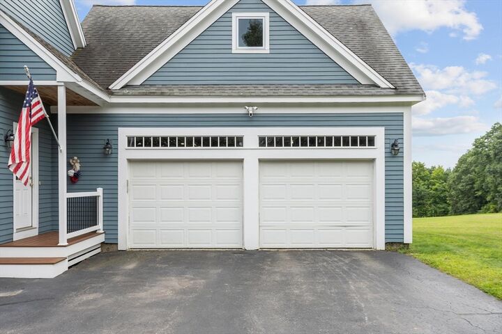 Property Photo: 370 Sunnyhill Rd MA 01462