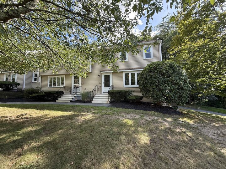 Property Photo:  101 Cardinal Lane 101  MA 01879 