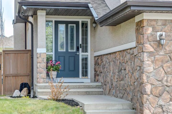Property Photo: 16A Tusslewood Drive NW AB T3L 0B1