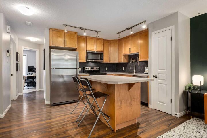 Property Photo: 218 Auburn Bay Square SE AB T3M 0Y9