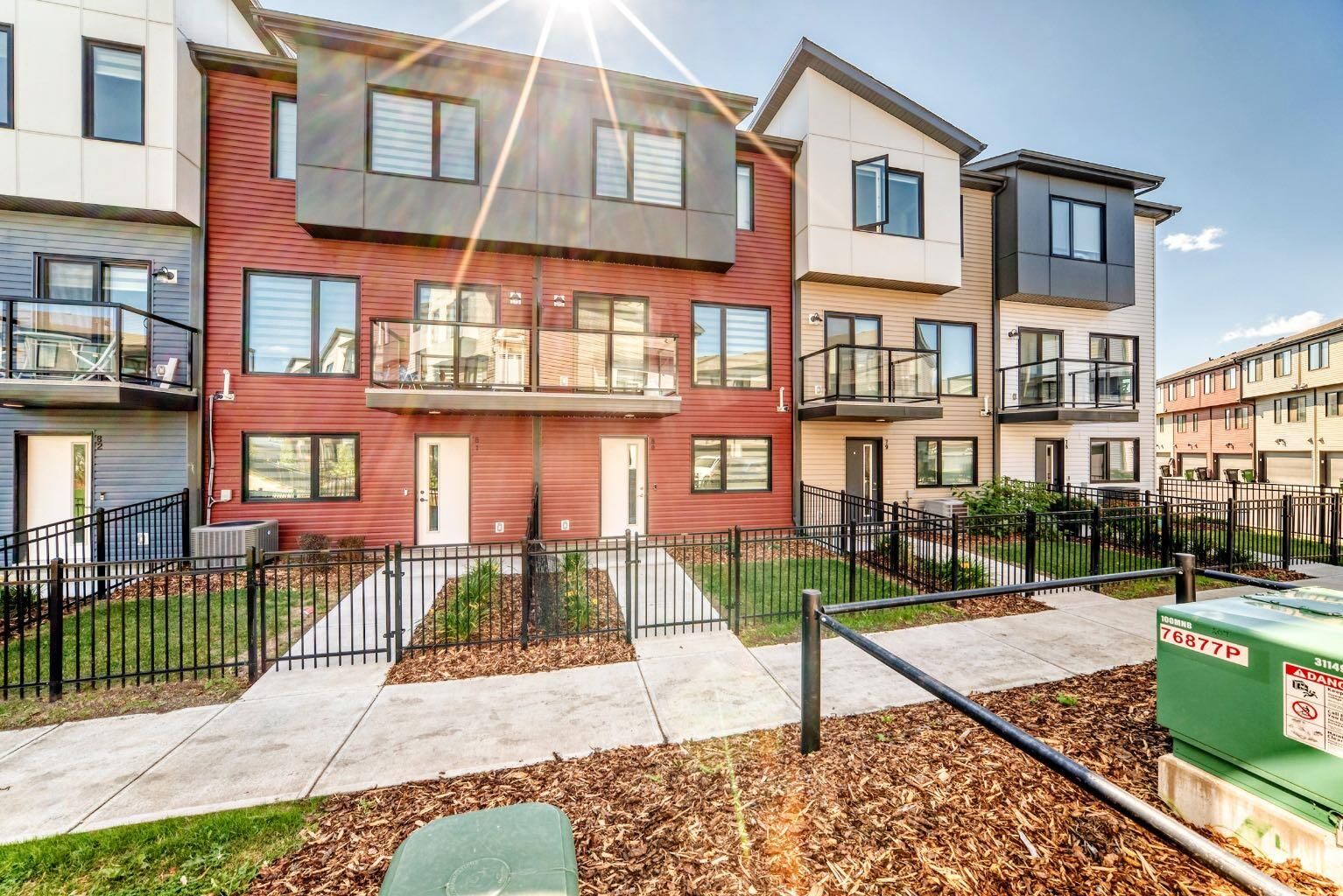 Property Photo:  11910 35 Avenue SW  AB T6W 4Z8 