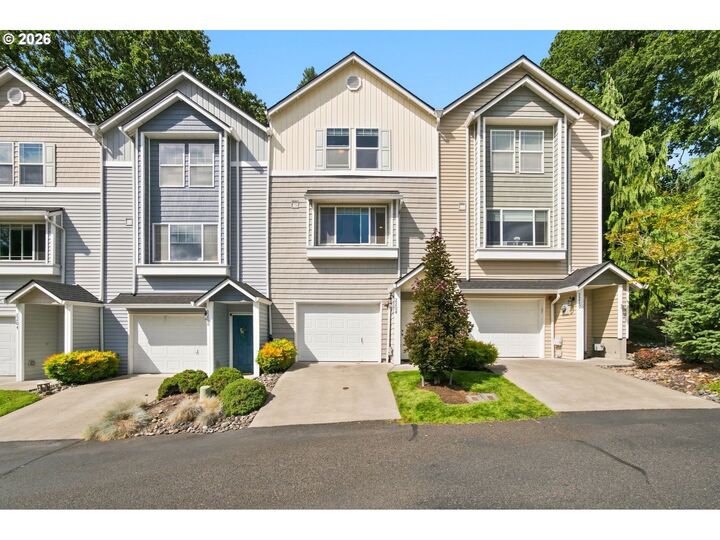 Property Photo:  2208 NE 141st Way  WA 98686 