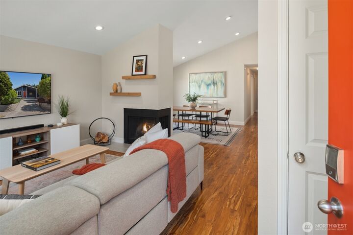 Property Photo:  8148  16th Avenue SW  WA 98106 