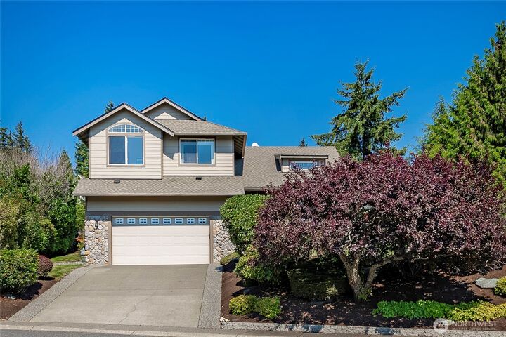 Property Photo: 2207 Teal Court WA 98229
