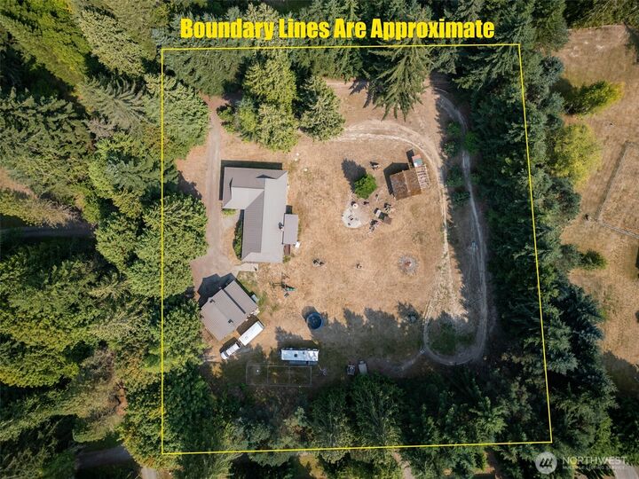 Property Photo:  533  Hulse Road  WA 98362 