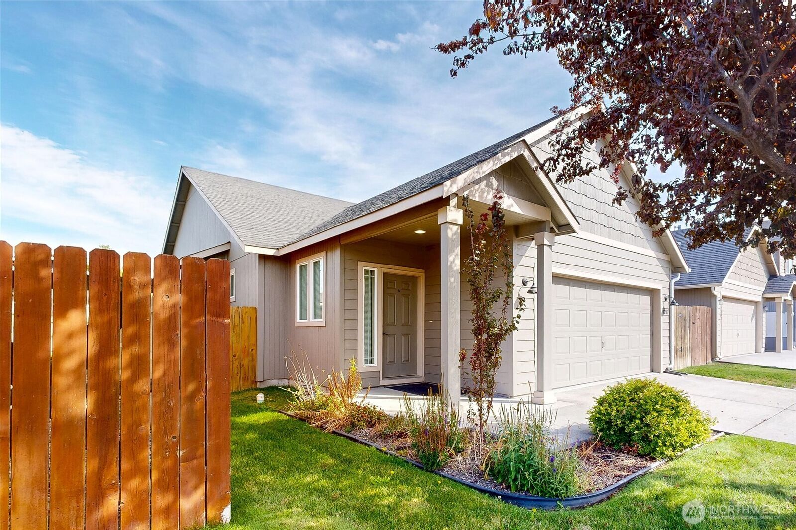 Property Photo:  1212 SW  Carver Street  WA 99324 