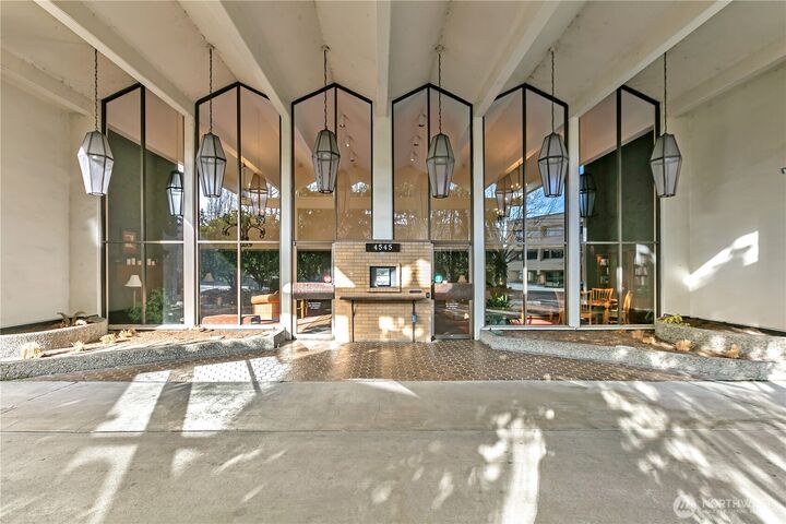 Property Photo:  4545  Sand Point Way NE 207  WA 98105 