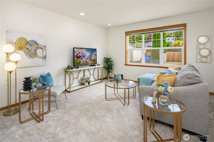 Property Photo:  5614  Fauntleroy Way SW B  WA 98136 