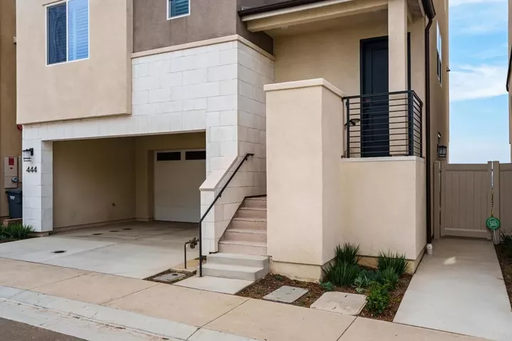 Property Photo:  444 Bunsen Street  CA 92078 