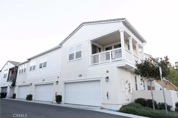 Property Photo: 4078 Summer Way CA 92883
