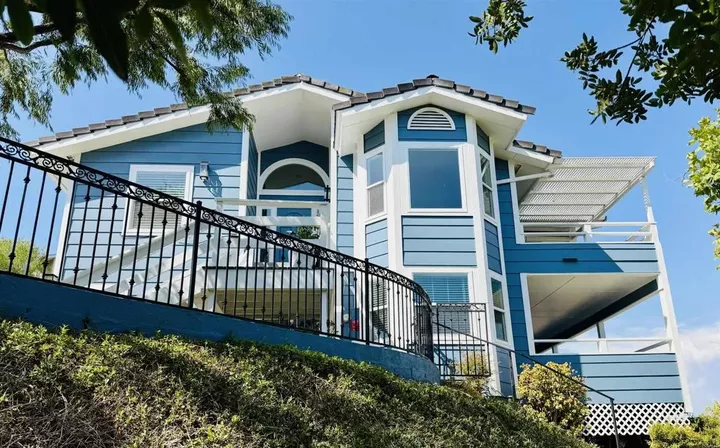 Property Photo: 1413 Trabert Ranch Road CA 92024
