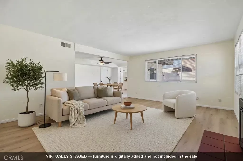 Property Photo:  330 King Court  CA 92543 