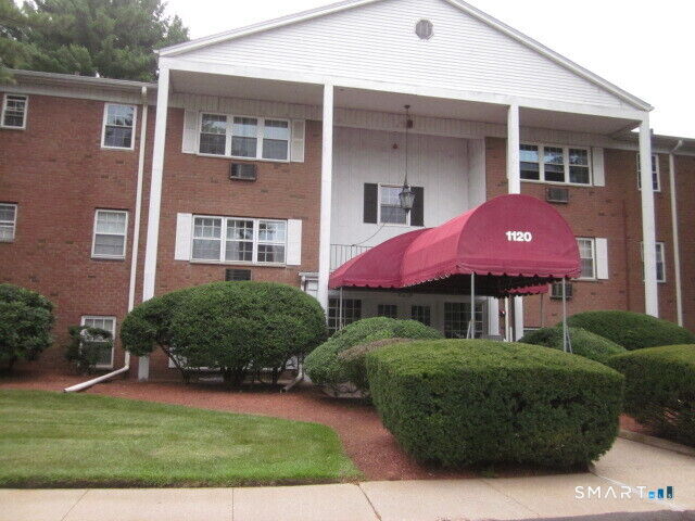 Property Photo:  1120 New Haven Avenue 133  CT 06460 