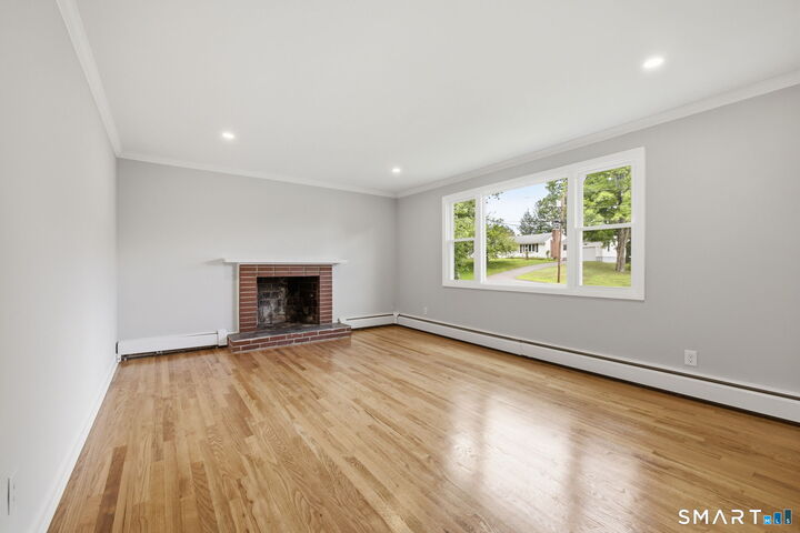 Property Photo:  197 Glendale Drive  CT 06010 