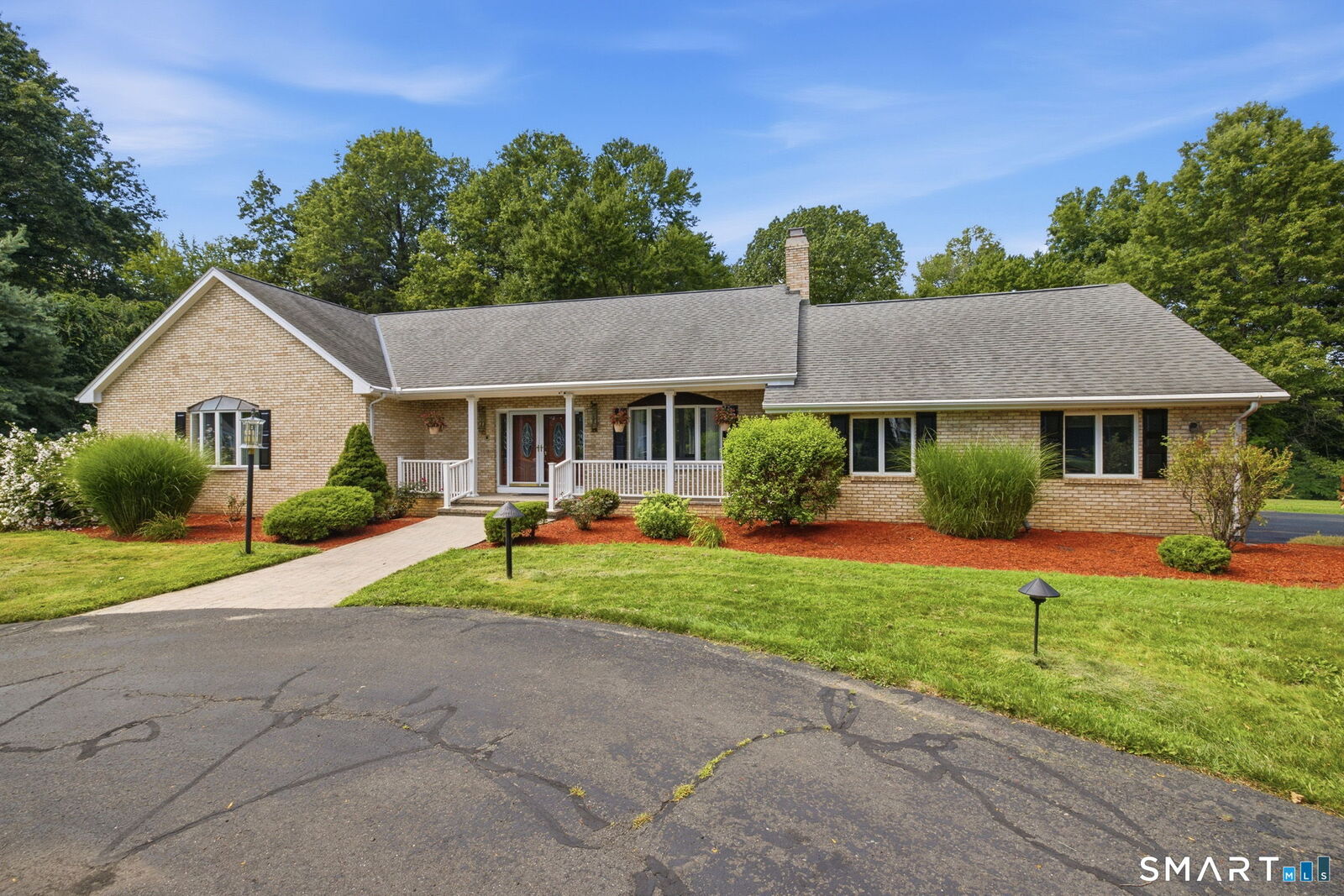Property Photo:  115 Somerwynd Lane  CT 06078 