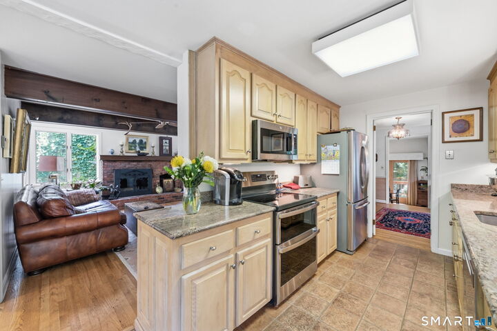 Property Photo:  107 Minnechaug Drive  CT 06033 