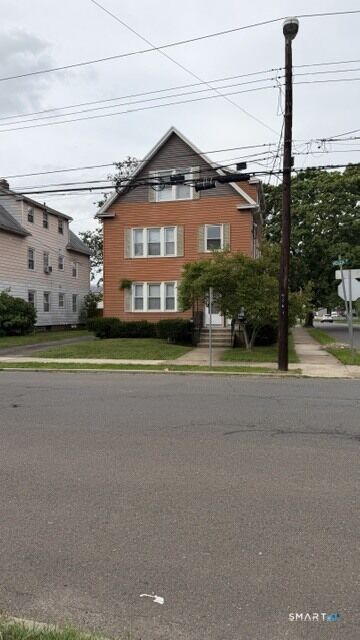 Property Photo:  193 Helen Street  CT 06514 