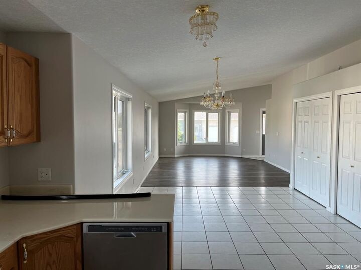 Property Photo: 851 Carr Terrace SK S7S 1L9