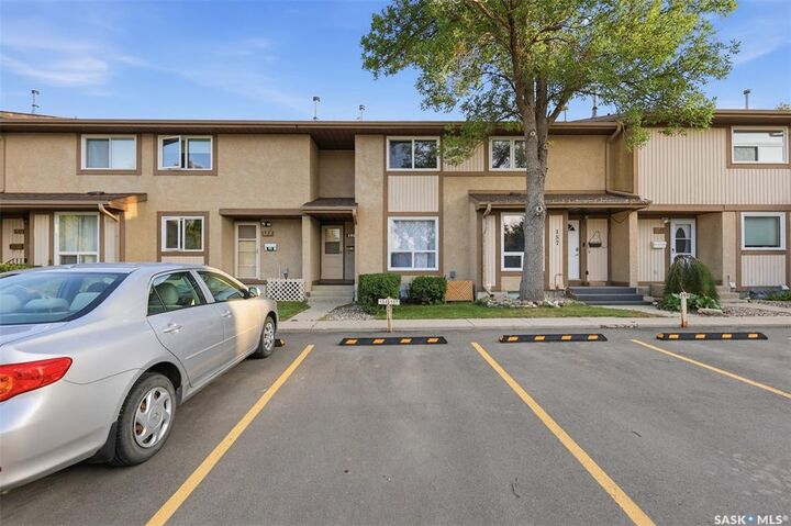 1128 McKercher Drive 156 — photo 1