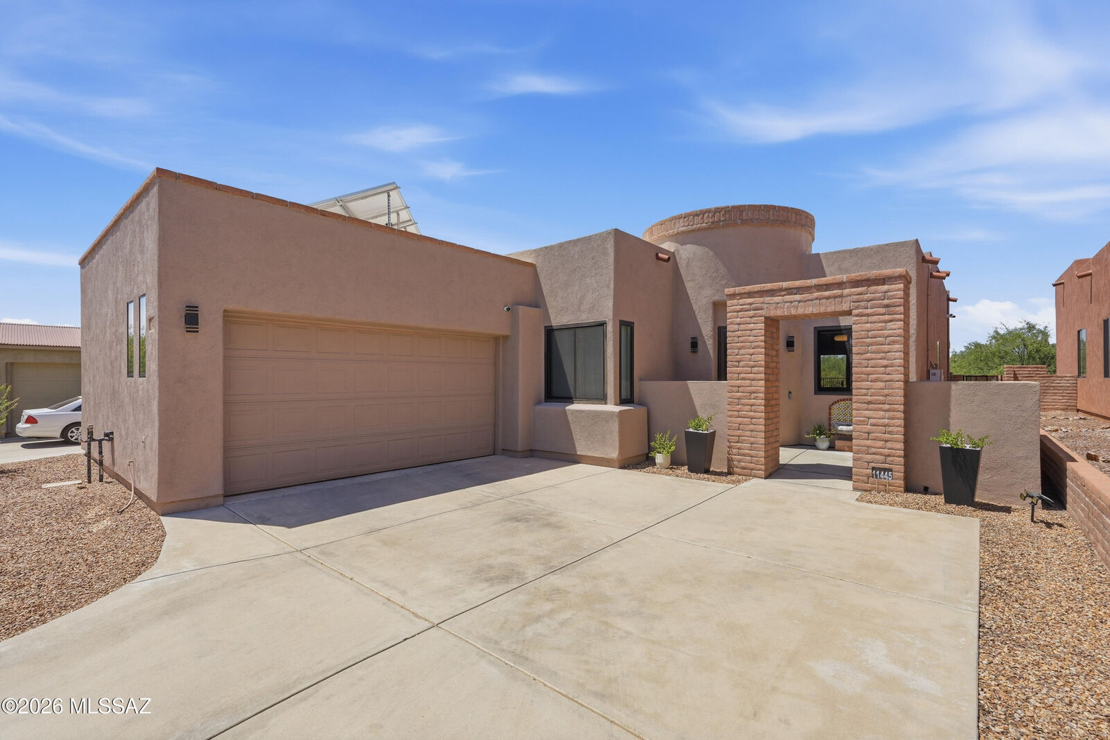 Property Photo:  11445 N Moon Ranch Place  AZ 85658 