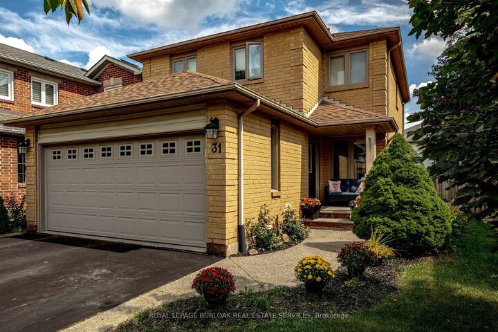 Property Photo: 31 Grindstone Way ON L9H 7B7