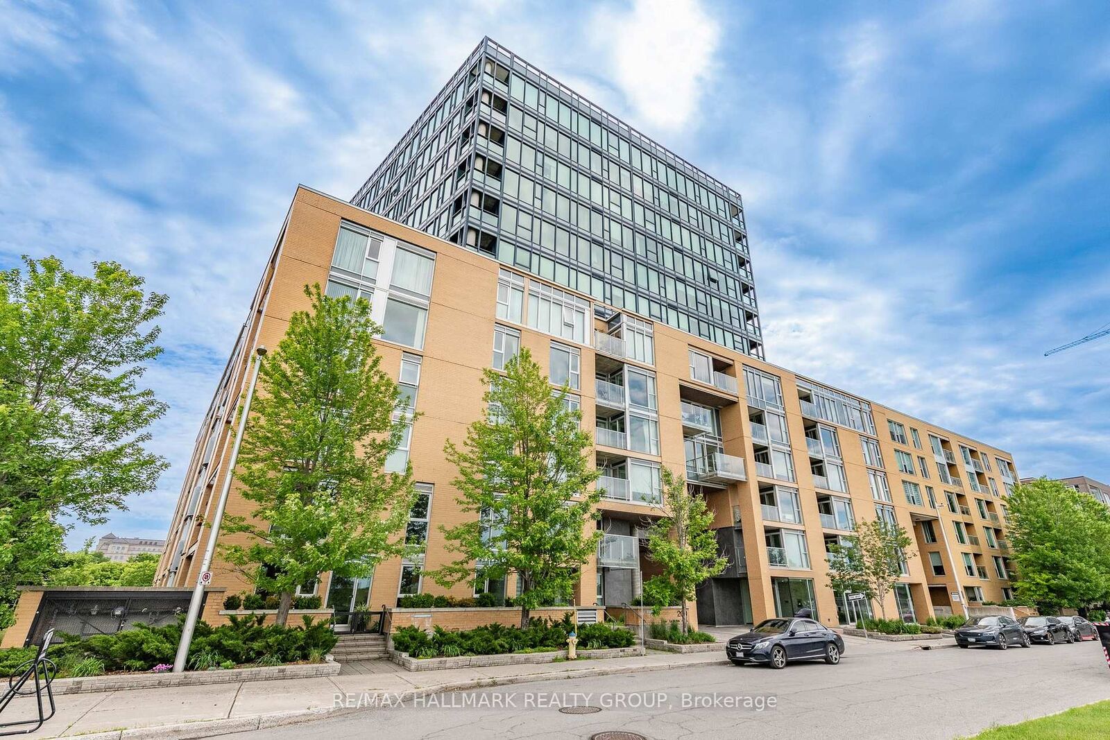 Property Photo:  200 Lett Street 1103  ON K1R 0A7 