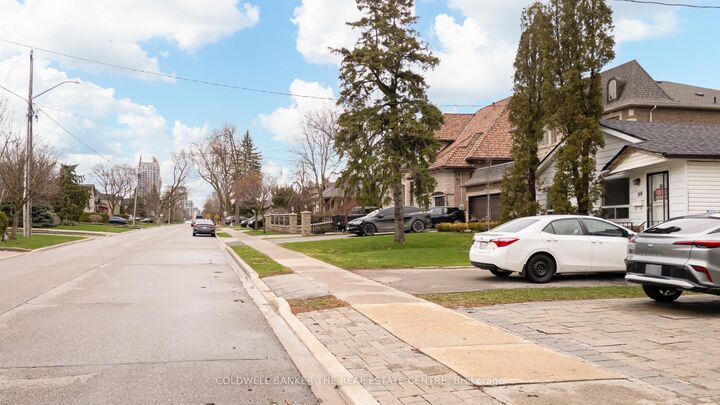 Property Photo: 99 Spruce Avenue ON L4C 6V9