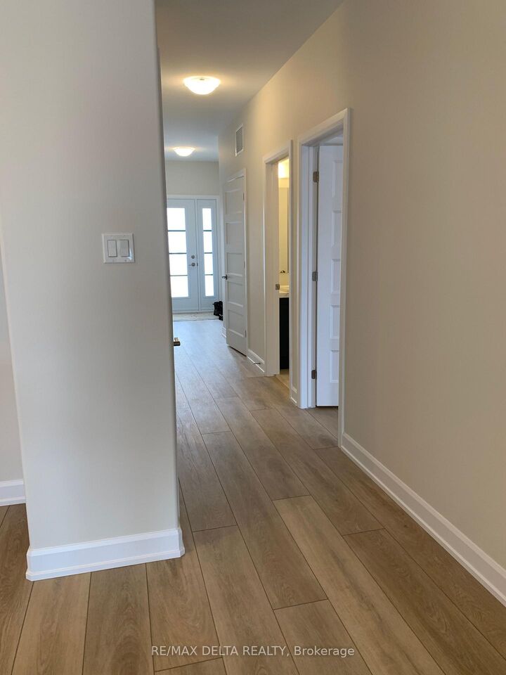 Property Photo:  928 Chablis Crescent  ON K0A 1W0 