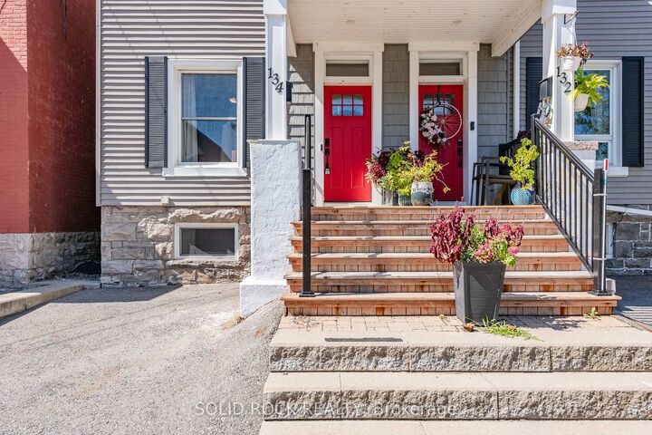 Property Photo: 134 Concord Street S ON K1S 0Z4