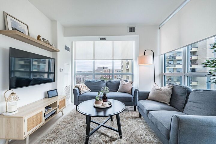 Property Photo:  1461 Lawrence Avenue W 609  ON M6L 0A6 