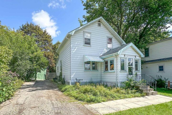 Property Photo: 97 Westmount Street ON L1J 4X2