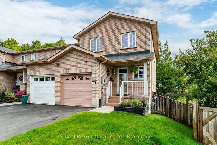 140 Southwinds Crescent — photo 1