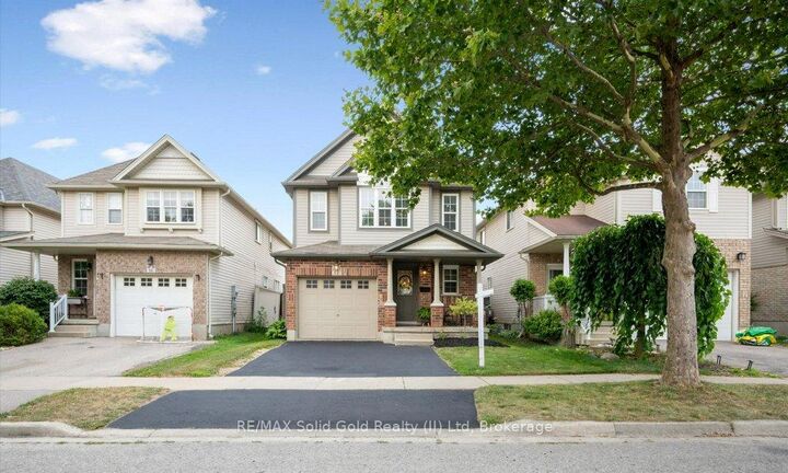 Property Photo: 12 Frankfurt Street ON N2R 1T5