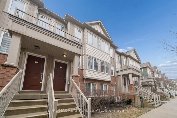 Property Photo: 2500 Hill Rise Court 23 ON L1L 0W2