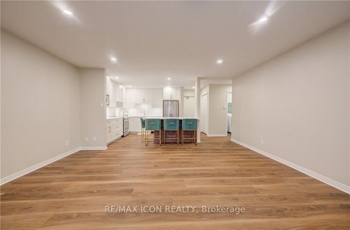 440 Durham Street W 5 — photo 1