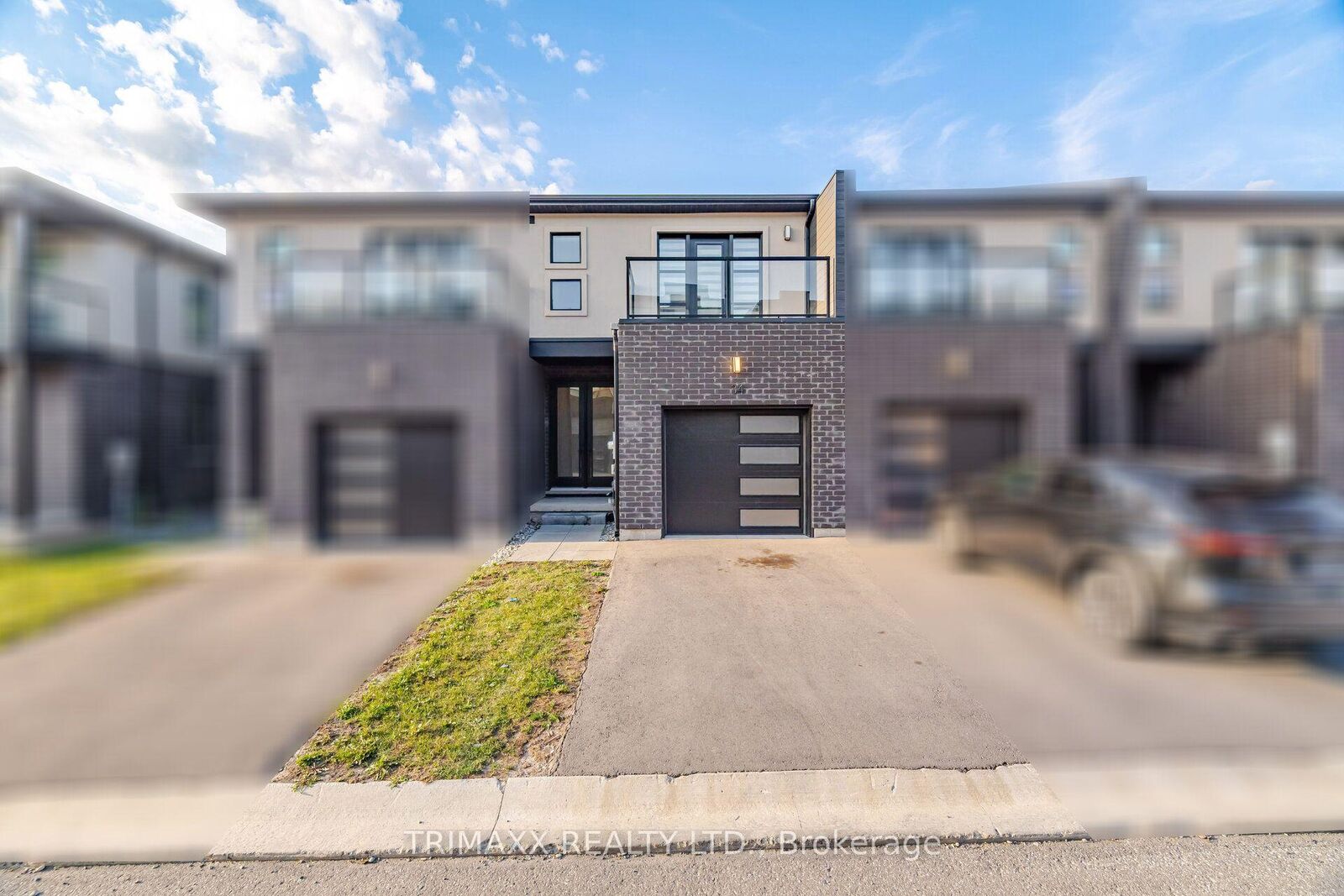 Property Photo:  34 Warren Trail 48  ON L3B 0N8 