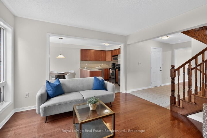 Property Photo:  3071 Rotary Way E  ON L7M 0A3 