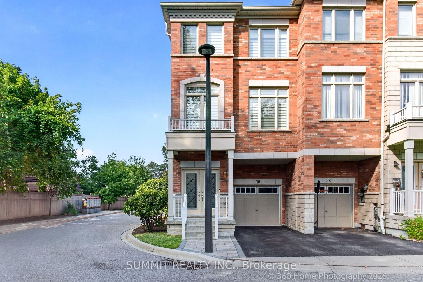 Property Photo: 1299 Glenanna Road 39 ON L1V 0C9