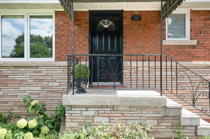 Property Photo: 201 Terrace Drive ON L9A 2Z2